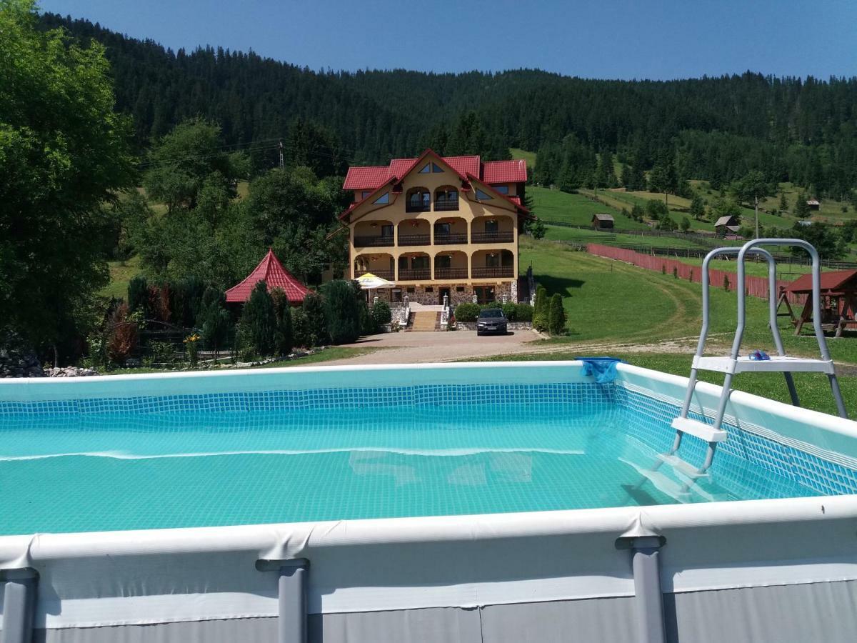 Pensiunea Alunis Hotel Sadova  Kültér fotó
